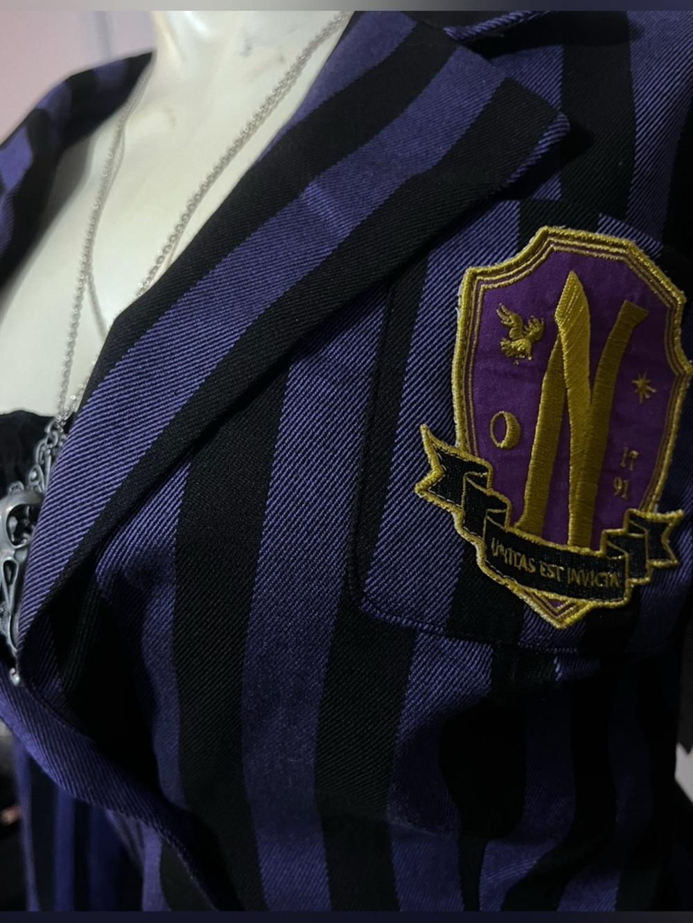 Hot Topic Crop Blazer - Picture 5 of 6